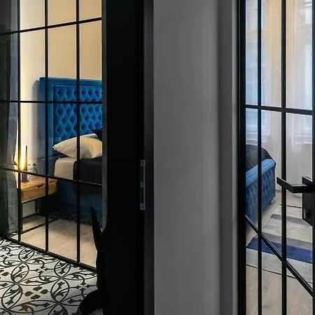 Sting Old Town * اوسترافا