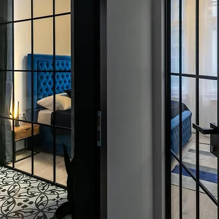 Апартаменты Sting Old Town *