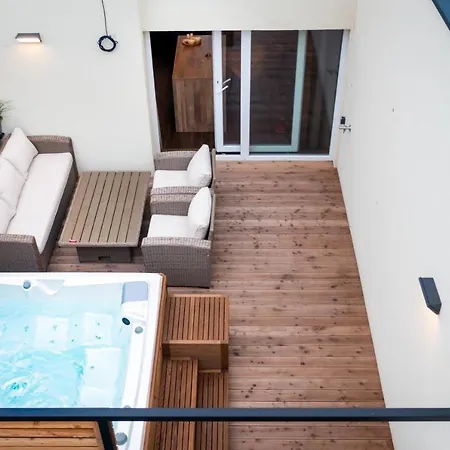 Sting Old Town Apartman