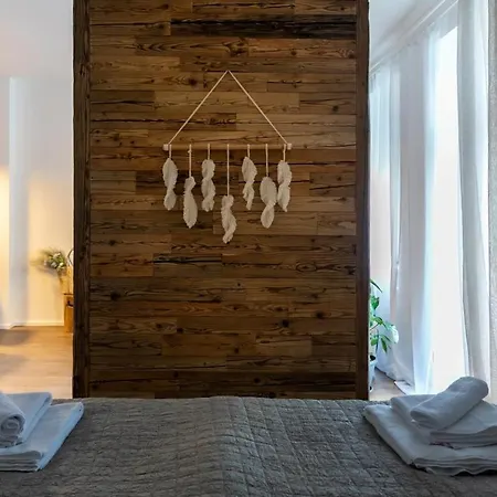 Sting Old Town Острава