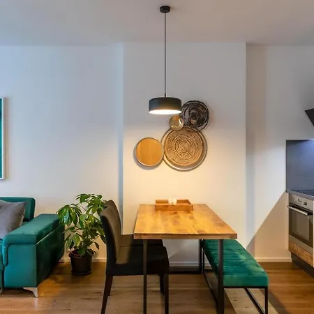 Sting Old Town Apartamento *