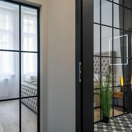 Sting Old Town * Острава