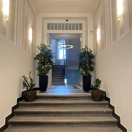 Sting Old Town * Острава