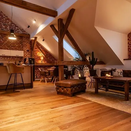 Апартаменты Sting Old Town *