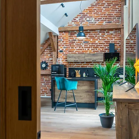 Апартаменты Sting Old Town *