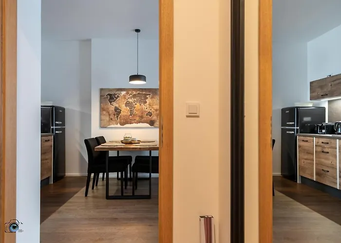 Sting Old Town Apartment
